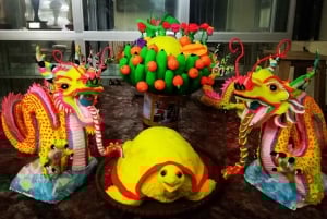 Hanoi: Xuan La Figurine Village and Dau Pagoda Tour & Lunch