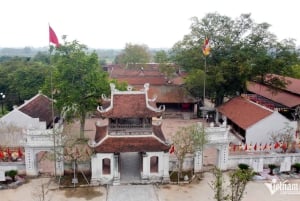 Hanoi: Xuan La Figurine Village and Dau Pagoda Tour & Lunch