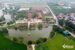 Hanoi: Xuan La Figurine Village and Dau Pagoda Tour & Lunch