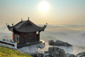 Hanoi: Dagsudflugt til det hellige bjerg Yen Tu med svævebane