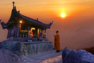 Hanoi: Dagsudflugt til det hellige bjerg Yen Tu med svævebane