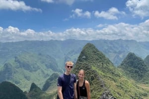 OHCトラベルによるハザイエンループカー3日間2泊のご旅行