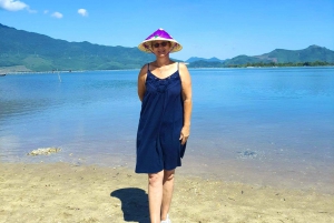 Hoi An: Privé auto van/naar Hue via fantastische haltes (enkele reis)