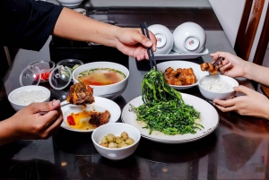 Wycieczka kulinarna po Hanoi z ponad 15 degustacjami