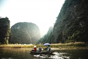 お香の村 - タムコック - ホアルー ハノイ発 9 人少人数グループ