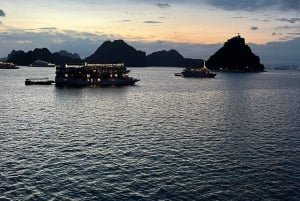 Crucero turístico de 2 días por la bahía de Lan Ha y la isla de Cat Ba