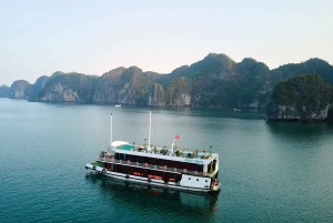 Lan Ha Bay luksuscruise med balkong – sykling + kajakk + billetter