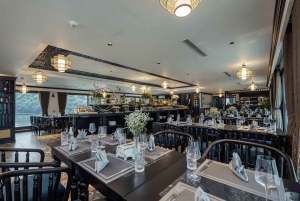 Crucero de lujo de 5 estrellas (2 días): camarote con balcón y bañera, kayak