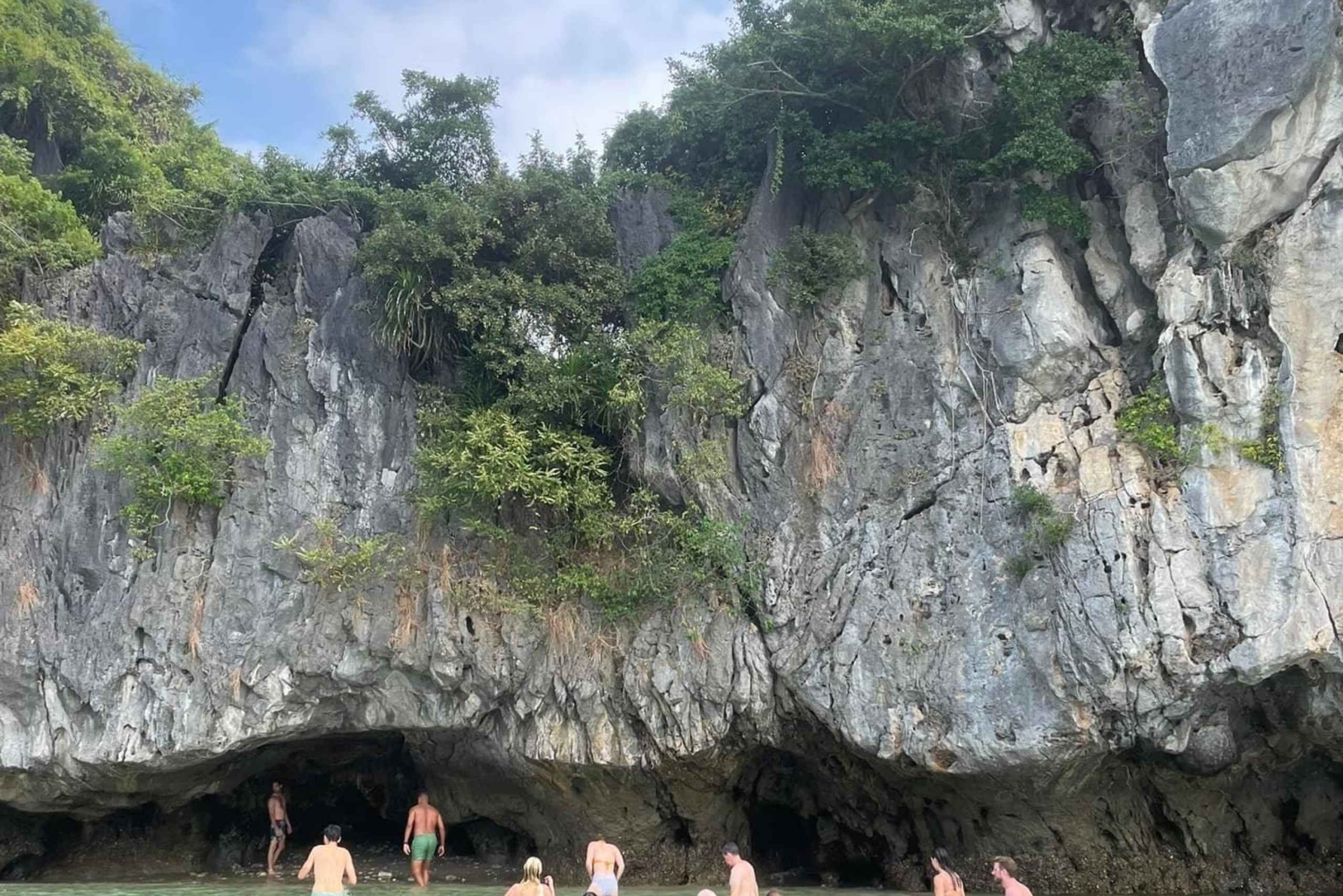 Luxe dagtrip Ha Noi - Cat Ba eiland - Lan Ha baai