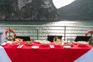 Luksusferie i Ha Long-bukten: Dagstur med et 5-stjerners cruise