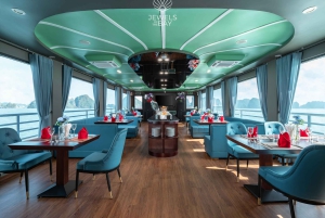 Luxe Ha Long Bay Ontsnappen: Dagtrip met een 5-sterren cruise