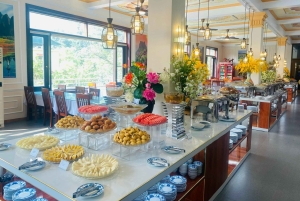 Tur i luksuslimousine: Hoa Lu, Trang An/Tam Coc & Mua Cave