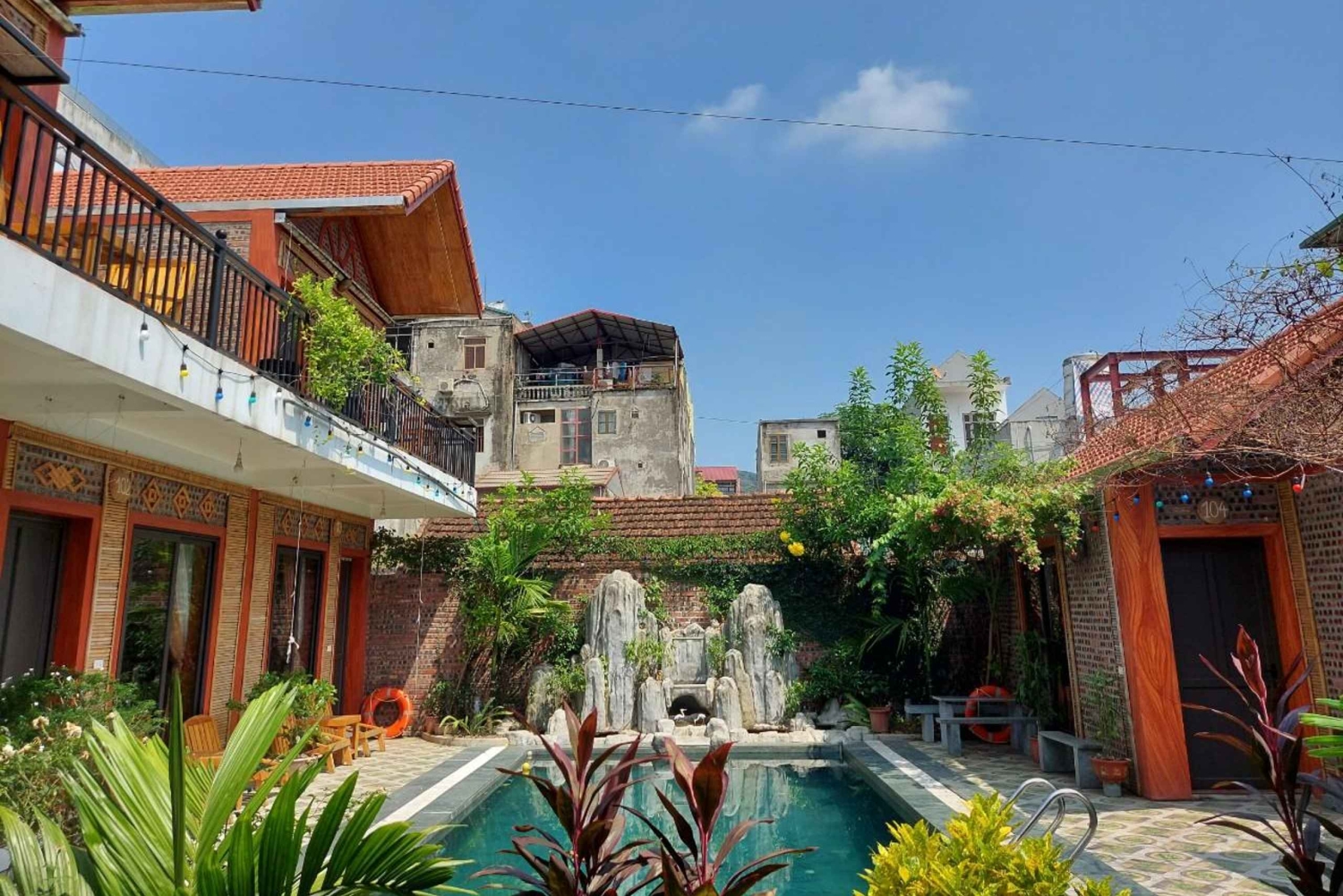 ニンビン 1泊2日 ホームステイ/バンガロー滞在