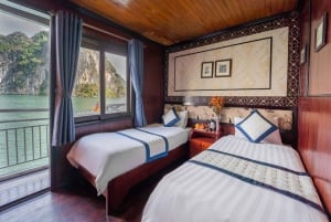 ニンビン：3日間のハロン湾とランハ湾クルーズ（食事付き）