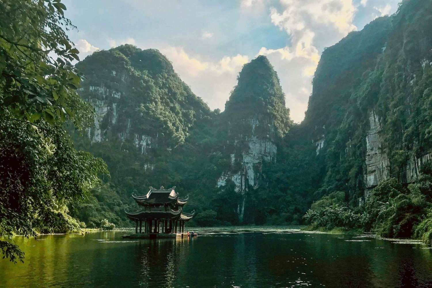 Hanoi: Dagtocht Ninh Binh, Hoa Lu, Trang An & Mua Cave