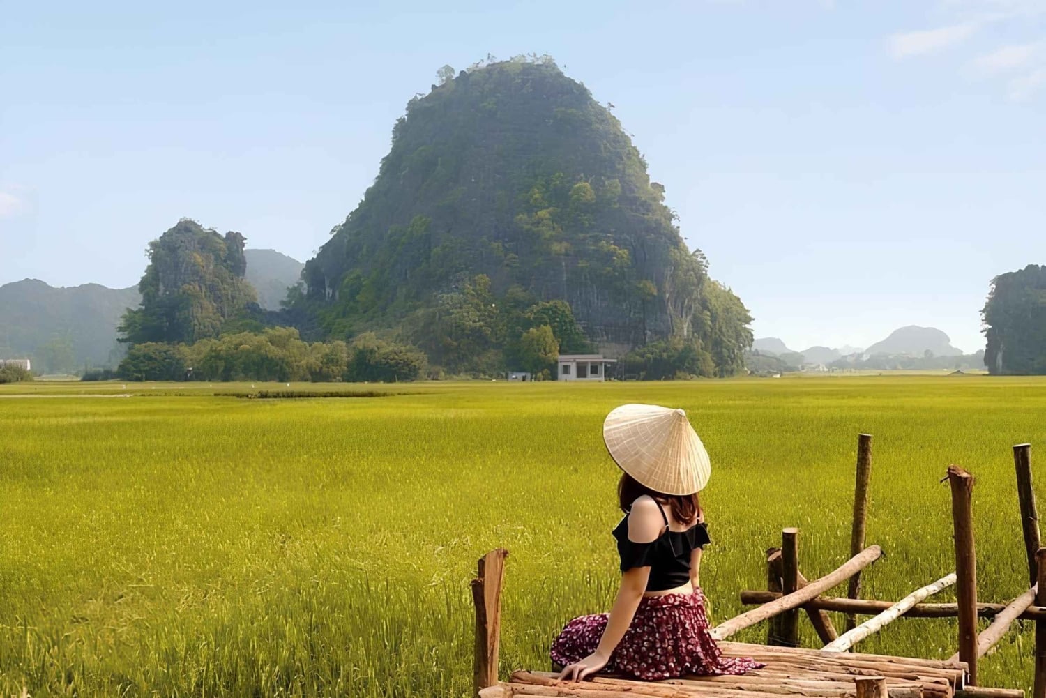 Ninh Binh vanuit Hanoi via wierookdorp Kleine groep van 9