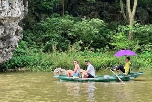 Ninh Binh vanuit Hanoi via wierookdorp Kleine groep van 9