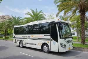 Ninh Binh: Halong Bay dagskryssning med måltid och avlämning i Hanoi