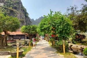 Ninh Binh Trang An, capitale Hoa Lu, visite de la pagode Bai Dinh