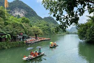 Excursão de luxo em limusina: Hoa Lu, Trang An/Tam Coc e Caverna Mua