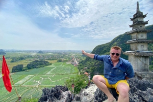 Excursions en jeep à Ninh Binh depuis Hanoi : Jeep + bateau + vie quotidienne