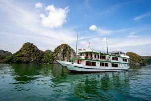 Ninh Binh: Przytulne rejsy po zatoce Lan Ha - wycieczka rowerowa, kajak, posiłki