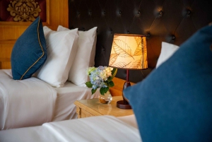 Ninh Binh: Lan Ha, Halong Bay luxe cruises met balkon