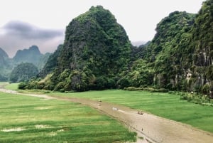 Ninh Binh Vespa Tours saindo de Hanói: Vespa + Barco + Vida Diária