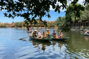 Ninh Binh Vespa-Touren ab Hanoi: Vespa + Boot + Alltagsleben