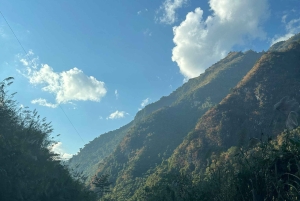 Noi Bai AirPort - Sapa bus (Luxe Van Limousine leverancier)