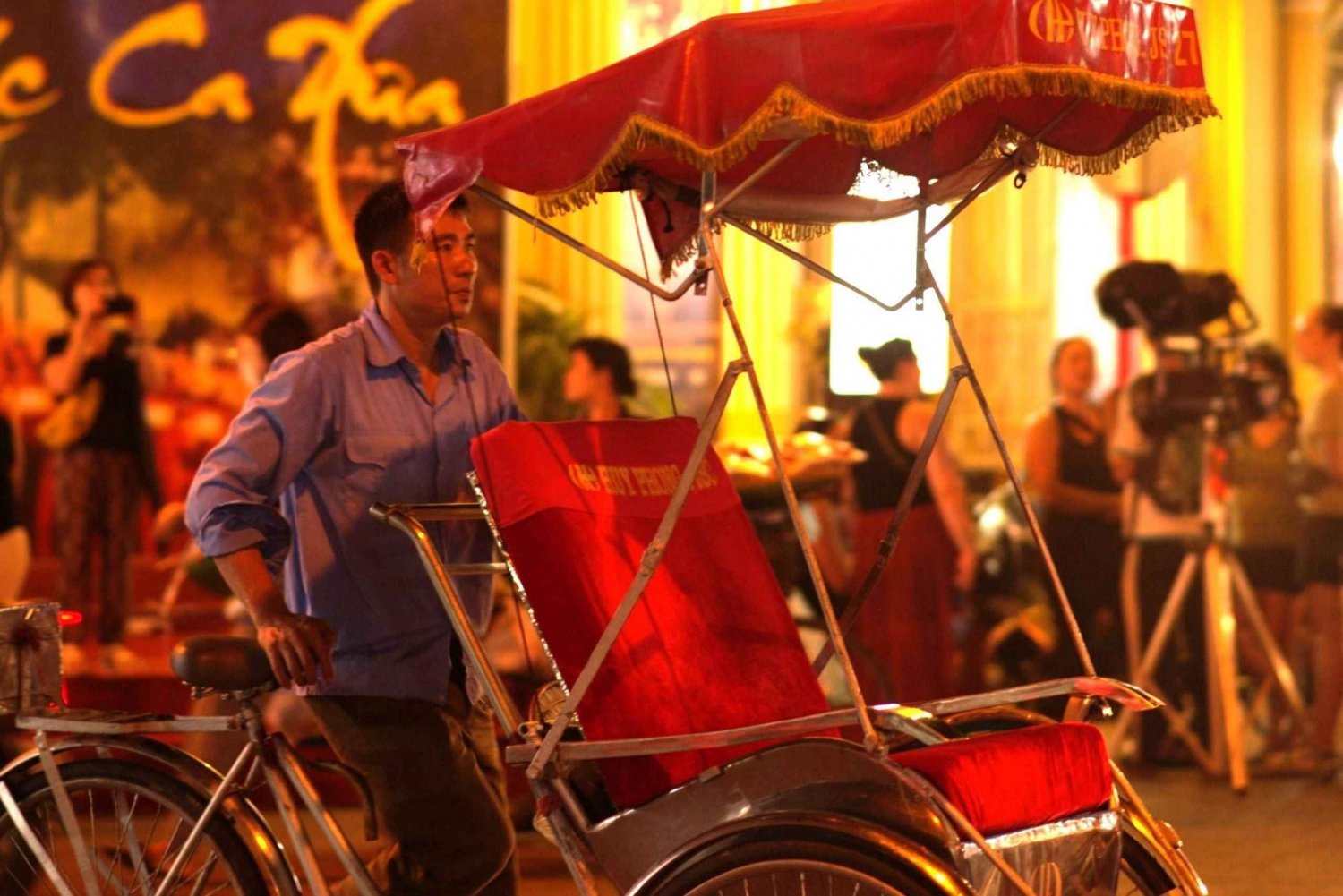 Privé avond fietstour met waterpoppenshow