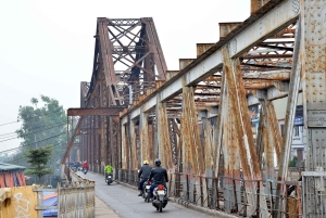 Private Hanoi Walking Tour with visit Train Street