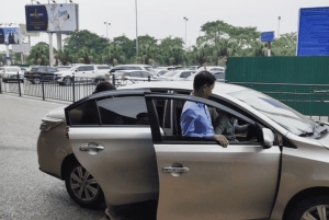 Private transfer: Hanoi Airport (HAN) to/from Old Quarter