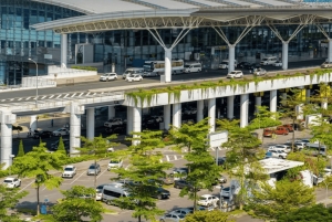Private transfer: Hanoi Airport (HAN) to/from Old Quarter