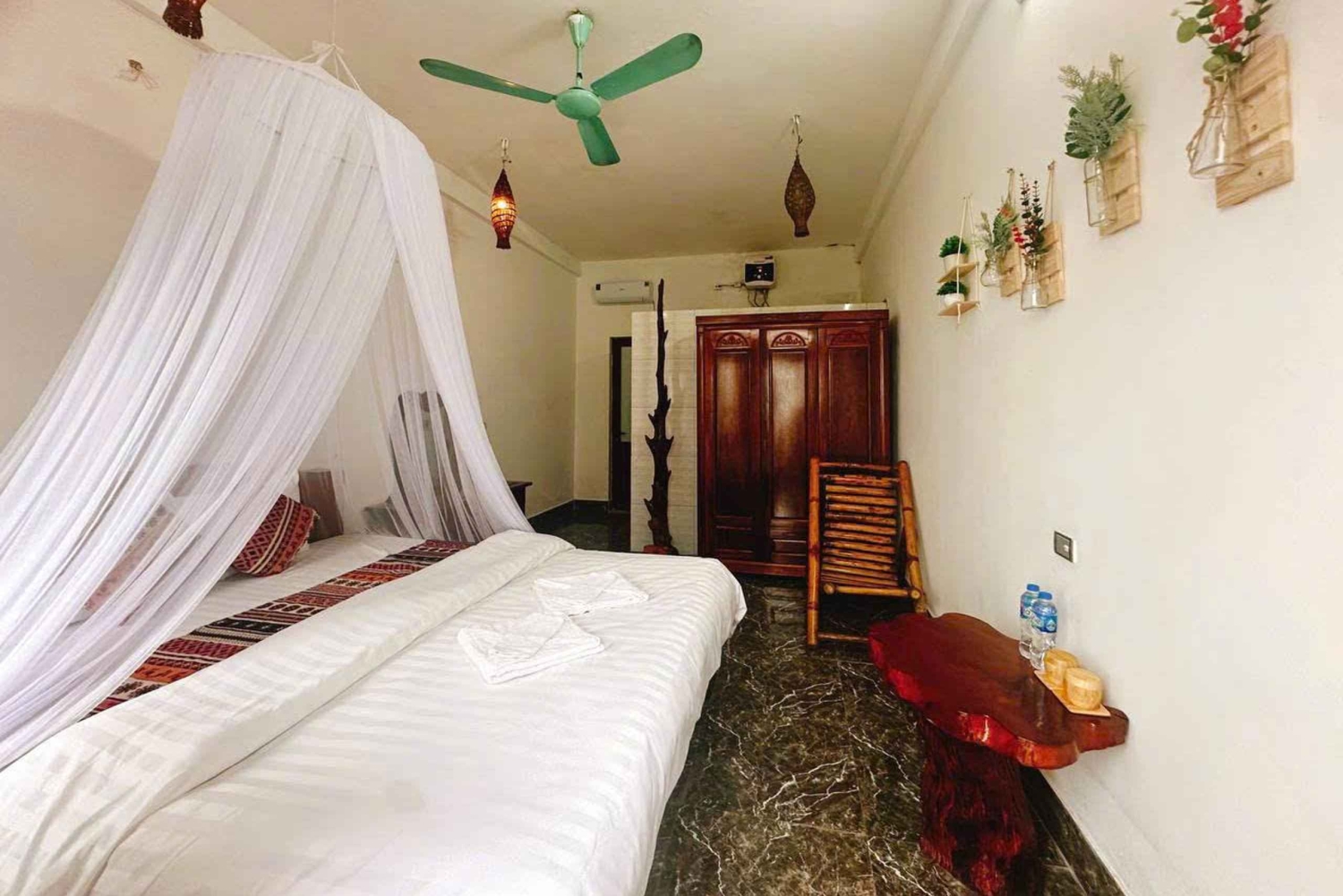 Excursão de 2 dias com caminhada e hospedagem em casa de família em Pu Luong saindo de Ninh Binh