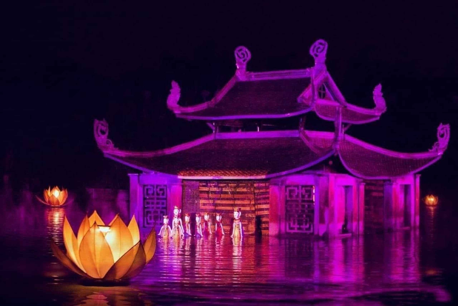 Tour dello spettacolo Quintessence Of Tonkin dal quartiere storico di Hanoi