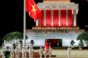 Hanoi: Rose Kitchen madlavning, marked og flagceremoni