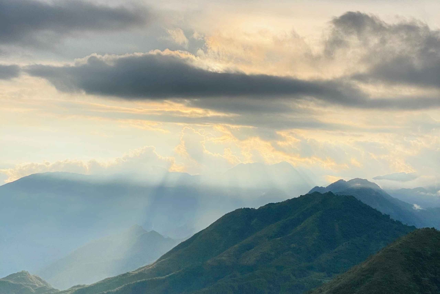 Sa Pa: 4-dagers Ha Giang Loop Tour med Easy Rider og hjemmebo