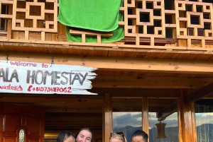 Sapa: 2D/1N Trek Rice Terraces & Homestay with Linh