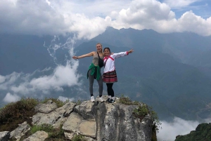 Sapa: 2D/1N Trek Rice Terraces & Homestay with Linh
