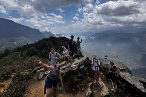 Sapa: 2D/1N Trek Rice Terraces & Homestay with Linh