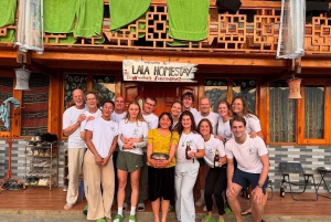 Sapa: 2D/1N Trek Rice Terraces & Homestay with Linh