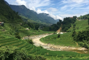 Sapa: 2D/1N Trek Rice Terraces & Homestay with Linh