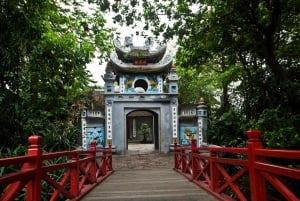 Escursione a terra ad Hanoi: la famosa Train Street e molto altro ancora!