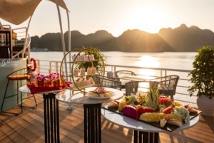 Special day trip from Hanoi to Cat Ba Island & Lan Ha Bay