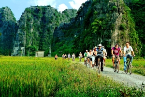 Il miglior tour di un giorno a Ninh Binh: Hoa Lu - Trang An - Grotta di Mua