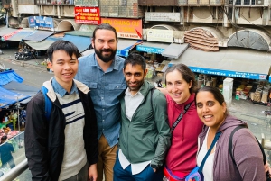 Веганская уличная еда и истории Ханоя