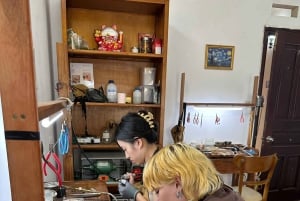 ベトナムハノイのシルバーアクセサリー作りワークショップ
