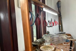 ベトナムハノイのシルバーアクセサリー作りワークショップ