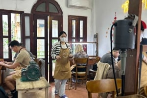 ベトナムハノイのシルバーアクセサリー作りワークショップ